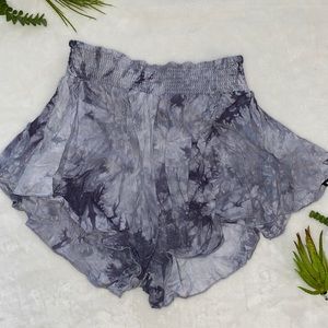 Blue flowy Hurley shorts. Size S.